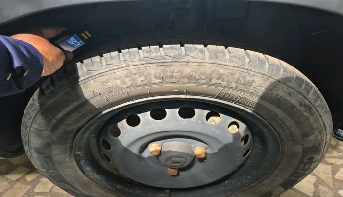 2023 Renault Kwid RXL 1.0, Petrol, Manual, 39 km, tyre