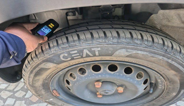 2023 Renault Kwid RXL 1.0, Petrol, Manual, 39 km, tyre