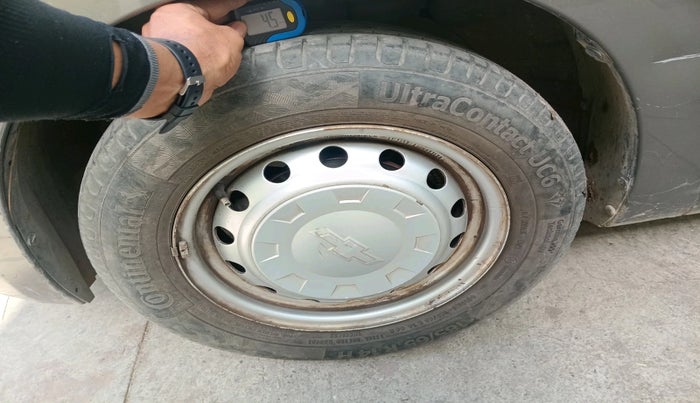 2016 Chevrolet Sail 1.2 BASE, CNG, Manual, 1,06,479 km, tyre