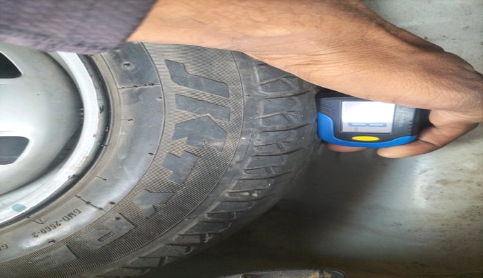 2016 Maruti Wagon R 1.0 LXI, Petrol, Manual, 53,342 km, tyre