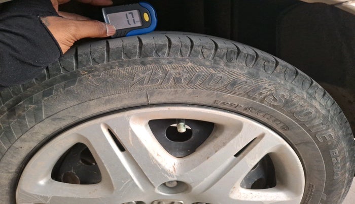 2007 Honda City ZX EXI, Petrol, Manual, 1,31,597 km, tyre