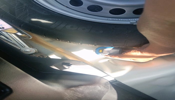 2025 Maruti Baleno SIGMA PETROL 1.2, Petrol, Manual, 639 km, tyre