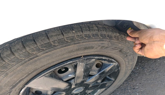 2016 Tata Zest XE PETROL, CNG, Manual, 76,010 km, tyre