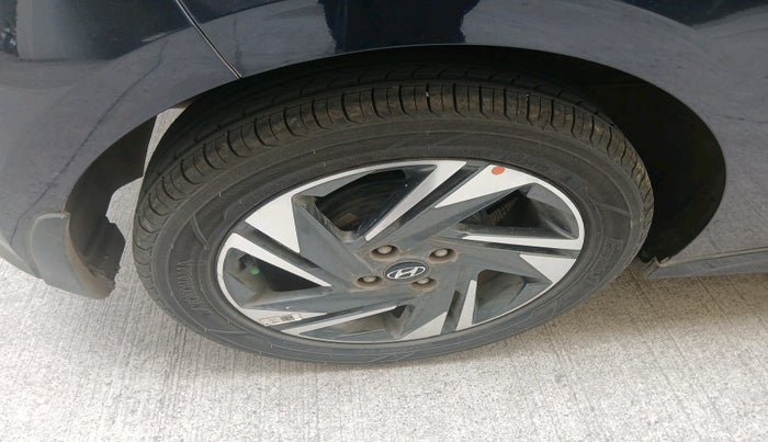 2022 Hyundai NEW I20 ASTA (O) 1.2 MT, Petrol, Manual, 37,445 km, tyre