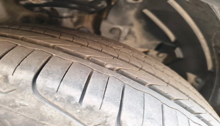 2021 Honda WR-V 1.2L I-VTEC SV MT, Petrol, Manual, 58,542 km, tyre