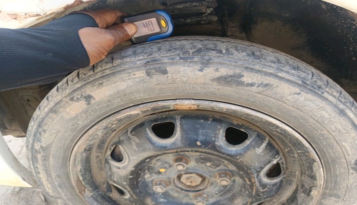 2011 Maruti Zen Estilo VXI, CNG, Manual, 1,01,161 km, tyre