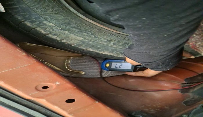 2012 Maruti Alto K10 VXI, Petrol, Manual, 63,239 km, tyre