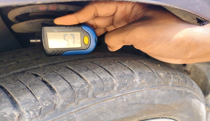 2014 Volkswagen Jetta COMFORTLINE TSI, Petrol, Manual, 96,556 km, tyre