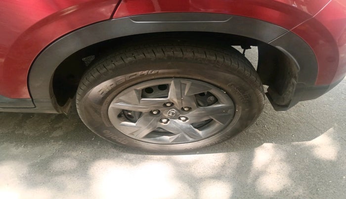 2023 Hyundai VENUE S 1.2, Petrol, Manual, 12,652 km, tyre