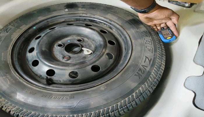 2016 Maruti Swift Dzire VDI ABS, Diesel, Manual, 95,857 km, tyre