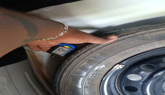 2021 Maruti New Wagon-R VXI 1.2, Petrol, Manual, 1,02,051 km, tyre