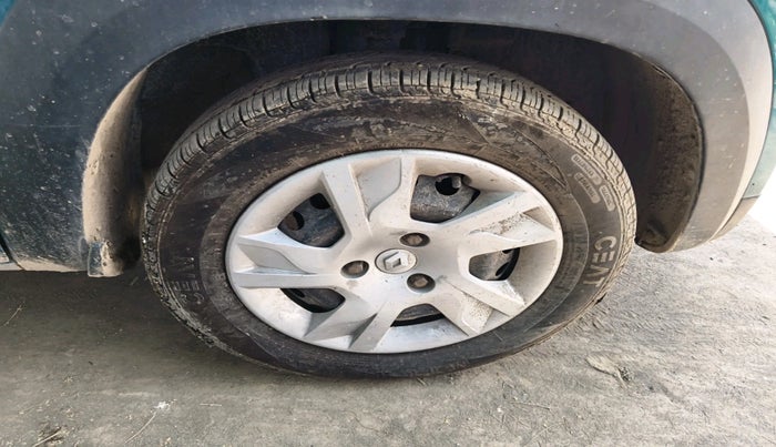 2019 Renault Kwid RXL, Petrol, Manual, 65,870 km, tyre