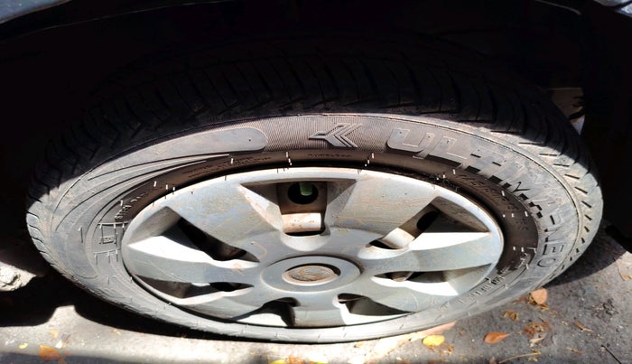 2014 Maruti Wagon R 1.0 LXI CNG, CNG, Manual, 1,09,875 km, tyre