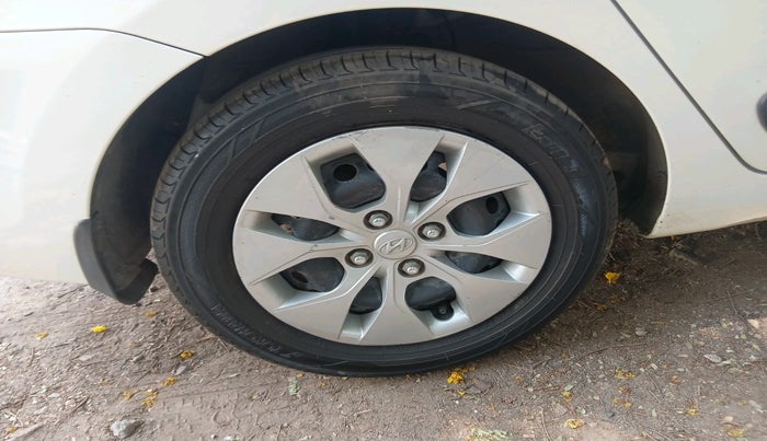 2018 Hyundai Xcent S 1.2, Petrol, Manual, 67,689 km, tyre