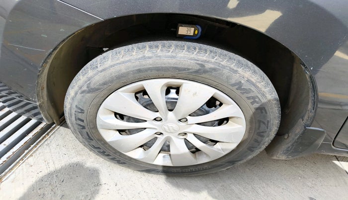 2016 Maruti Baleno DELTA PETROL 1.2, Petrol, Manual, 48,931 km, tyre