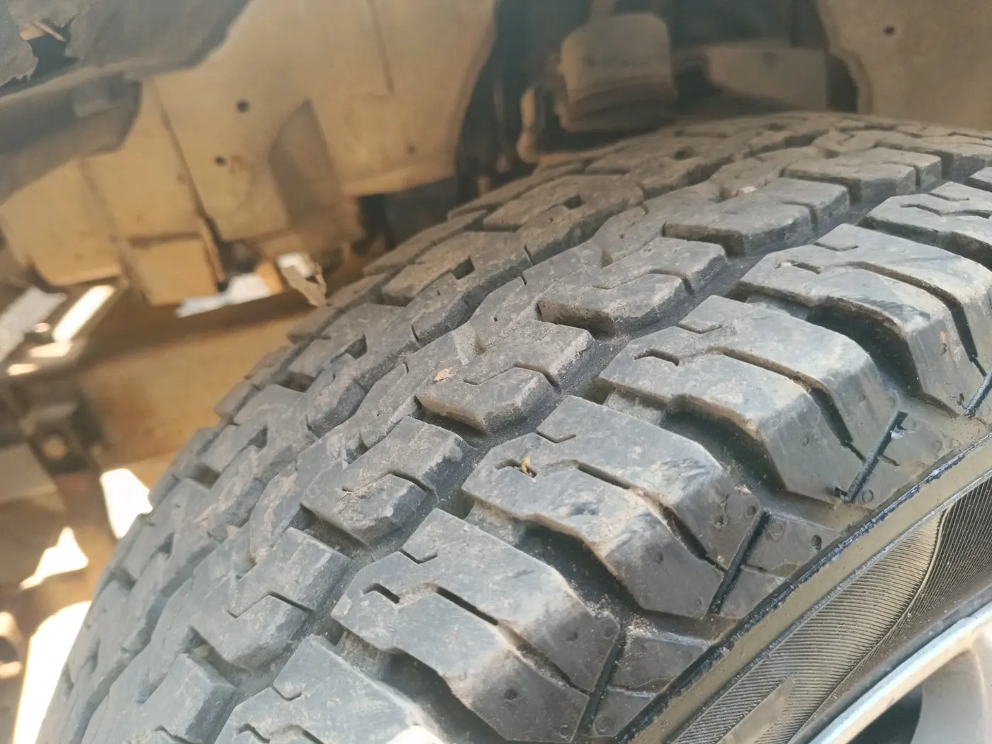 2016 Mahindra Bolero ZLX BS-III, Diesel, Manual, 1,82,878 km, tyre
