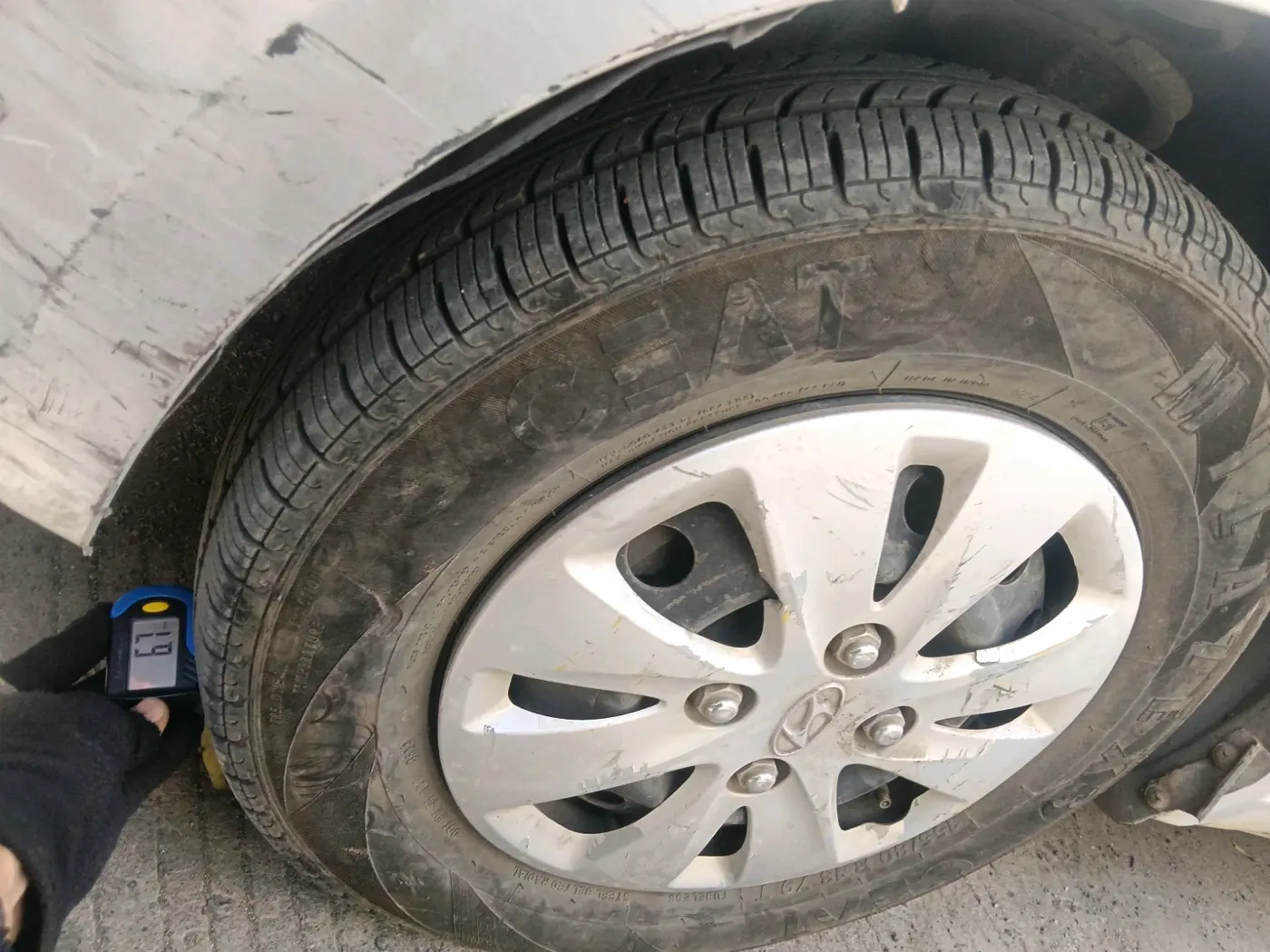 2012 Hyundai i10 MAGNA 1.2, Petrol, Manual, 67,996 km, tyre