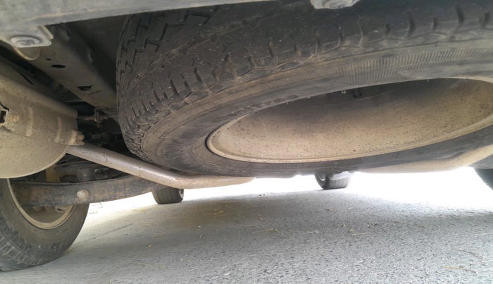 2012 Mahindra XUV500 W8, Diesel, Manual, 2,29,484 km, tyre