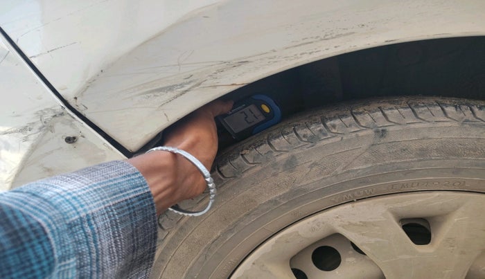 2015 Hyundai Grand i10 MAGNA 1.2 KAPPA VTVT, Petrol, Manual, 81,783 km, tyre