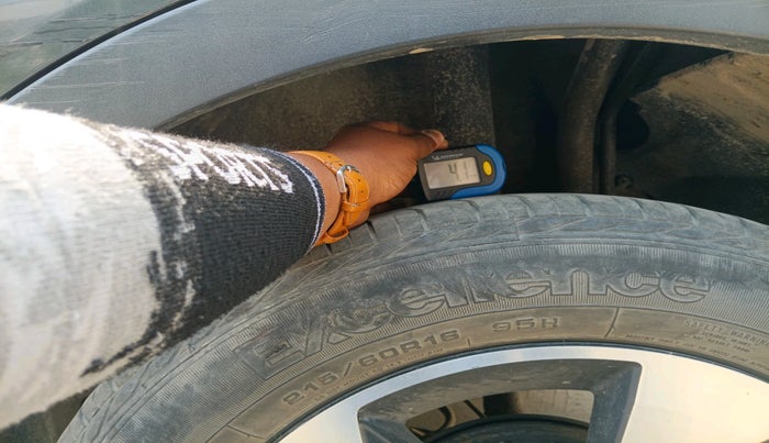 2019 Tata NEXON XZ PLUS PETROL, Petrol, Manual, 90,139 km, tyre