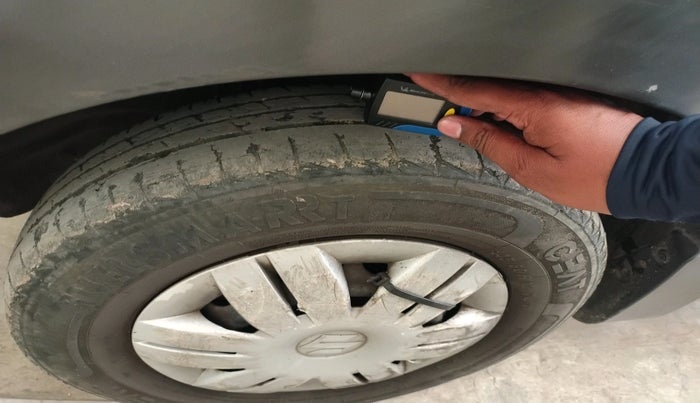 2019 Maruti Alto LXI, Petrol, Manual, 40,730 km, tyre