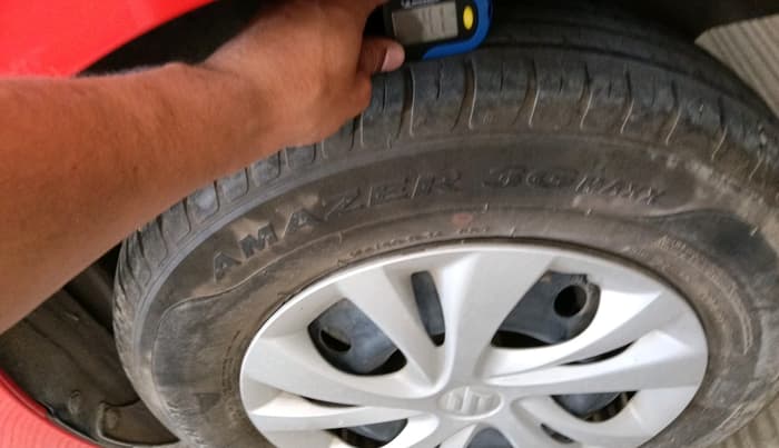 2020 Maruti Swift VXI, Petrol, Manual, 23,031 km, tyre