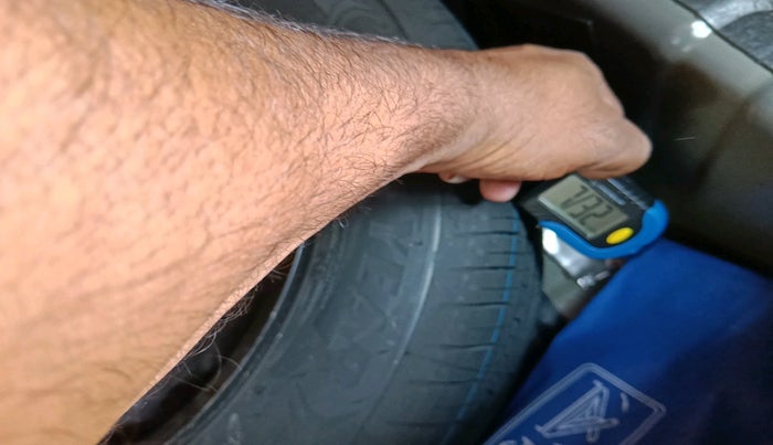 2024 Tata NEXON FEARLESS + S P MT, Petrol, Manual, 15,447 km, tyre