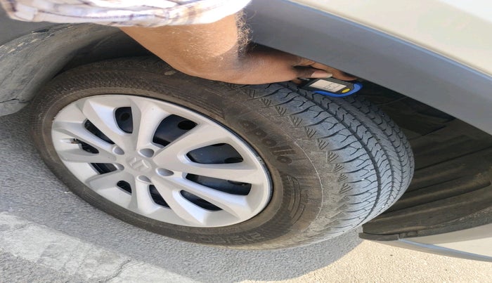 2023 Maruti Grand Vitara SIGMA SMART HYBRID, Petrol, Manual, 19,301 km, tyre