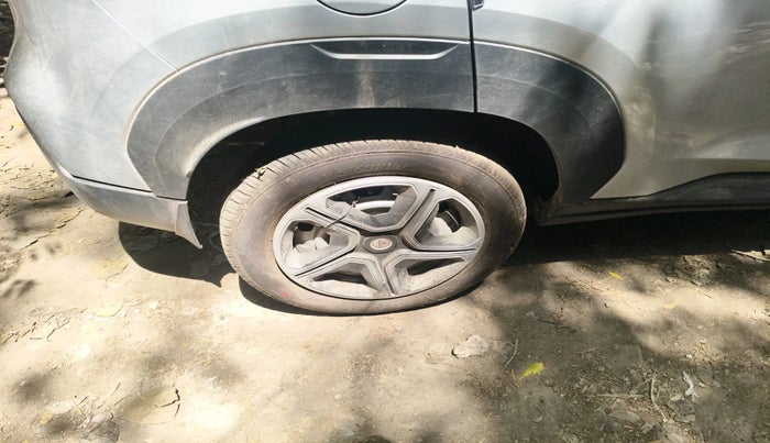 2025 Nissan MAGNITE Visia B4D 1.0 Petrol MT, Petrol, Manual, 681 km, tyre