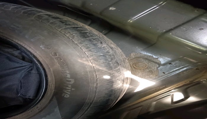 2022 Tata PUNCH PURE MT, Petrol, Manual, 19,226 km, tyre