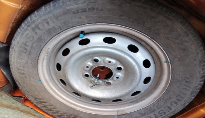 2016 Tata Tiago XZ DIESEL, Diesel, Manual, 1,22,049 km, tyre