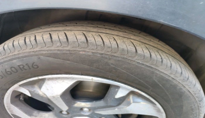 2016 Honda BR-V 1.5L I- DTEC V, Diesel, Manual, 1,67,490 km, tyre