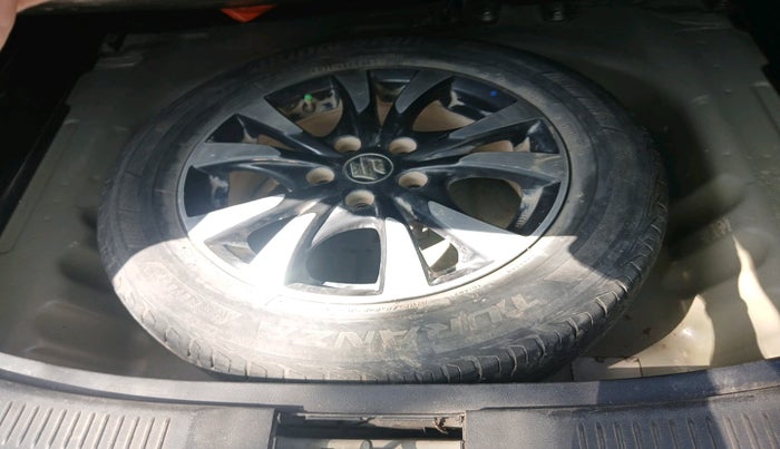 2020 Maruti S Cross DELTA 1.3, Diesel, Manual, 78,099 km, tyre