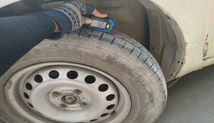 2016 Maruti Swift LXI, Petrol, Manual, 94,413 km, tyre