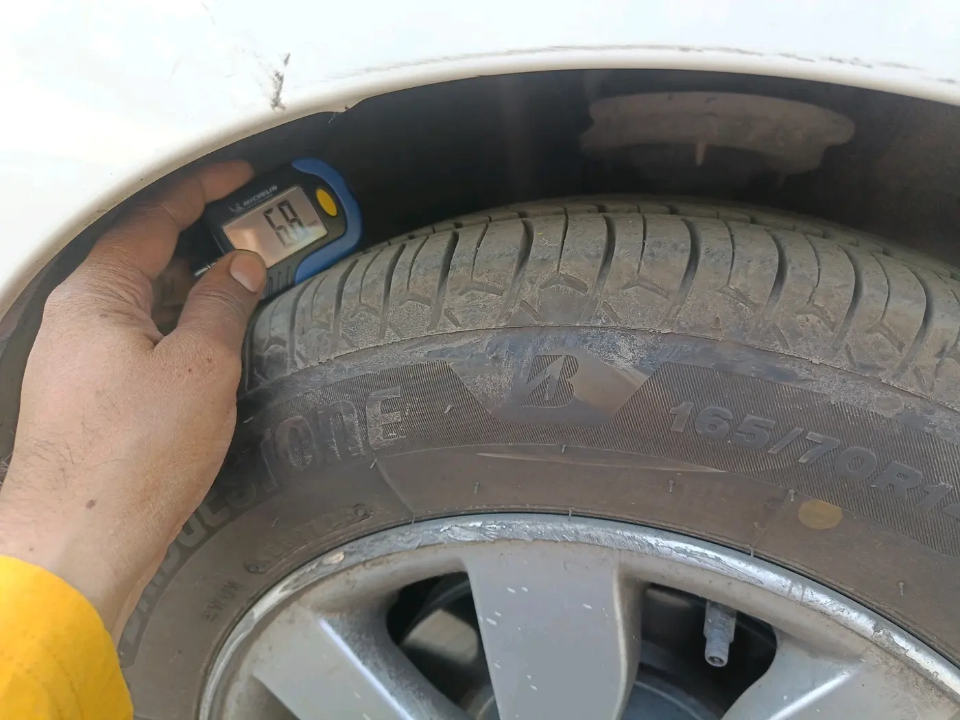 2014 Hyundai Xcent S 1.2, Petrol, Manual, 1,09,169 km, tyre