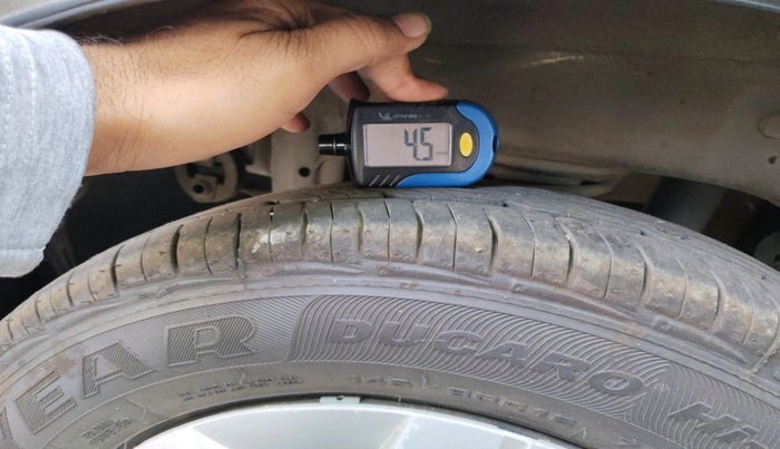 2017 Maruti Alto 800 LXI, Petrol, Manual, 55,160 km, tyre