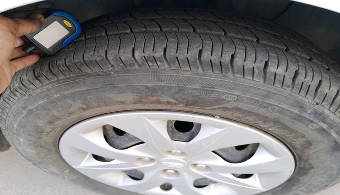 2016 Hyundai Elite i20 SPORTZ 1.2, Petrol, Manual, 86,197 km, tyre