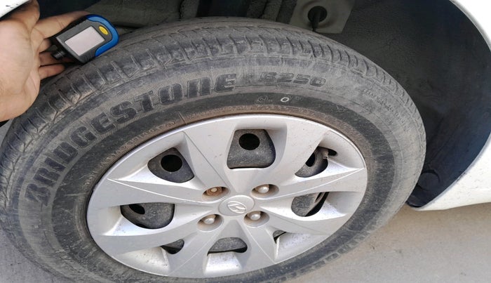 2016 Hyundai Elite i20 SPORTZ 1.2, Petrol, Manual, 86,197 km, tyre