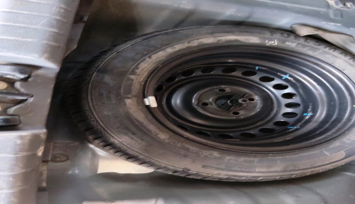 2021 Hyundai GRAND I10 NIOS SPORTZ AMT 1.2 KAPPA VTVT, Petrol, Automatic, 84,807 km, tyre