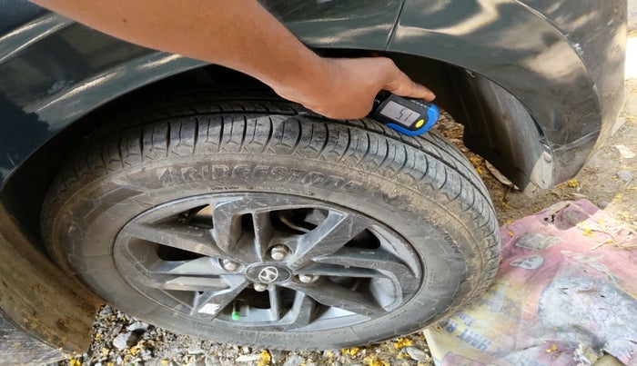 2021 Hyundai GRAND I10 NIOS SPORTZ AMT 1.2 KAPPA VTVT, Petrol, Automatic, 84,807 km, tyre