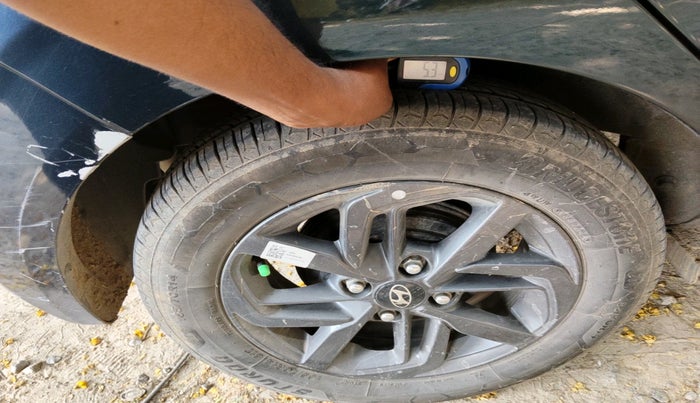 2021 Hyundai GRAND I10 NIOS SPORTZ AMT 1.2 KAPPA VTVT, Petrol, Automatic, 84,807 km, tyre