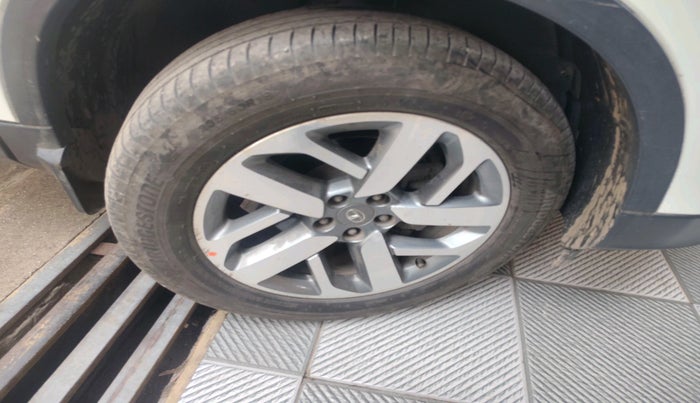 2021 Tata Safari XZA PLUS 6S, Diesel, Automatic, 82,858 km, tyre