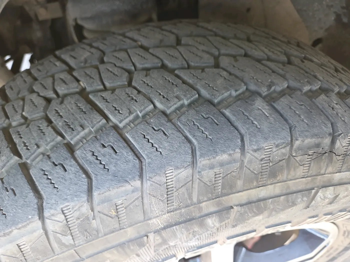 2024 Force Motors GURKHA 5 Door 4WD 7 STR, Diesel, Manual, 58,676 km, tyre
