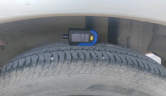 2016 Maruti Swift Dzire VXI, Petrol, Manual, 31,187 km, tyre