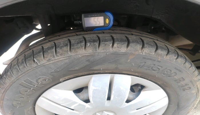 2015 Maruti Alto 800 VXI, Petrol, Manual, 51,601 km, tyre