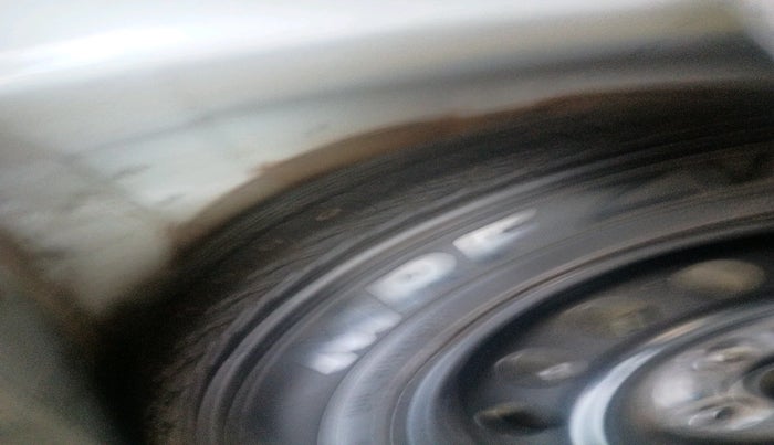 2013 Toyota Etios Liva G EXCLUSIVE, Petrol, Manual, 69,307 km, tyre