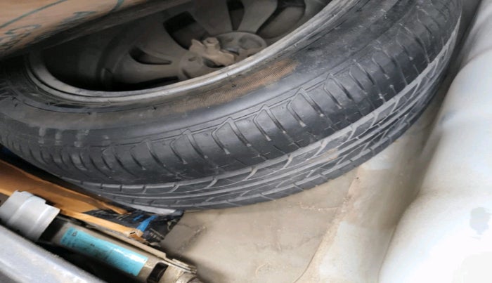 2016 Hyundai Verna 1.6 CRDI SX, Diesel, Manual, 90,893 km, tyre