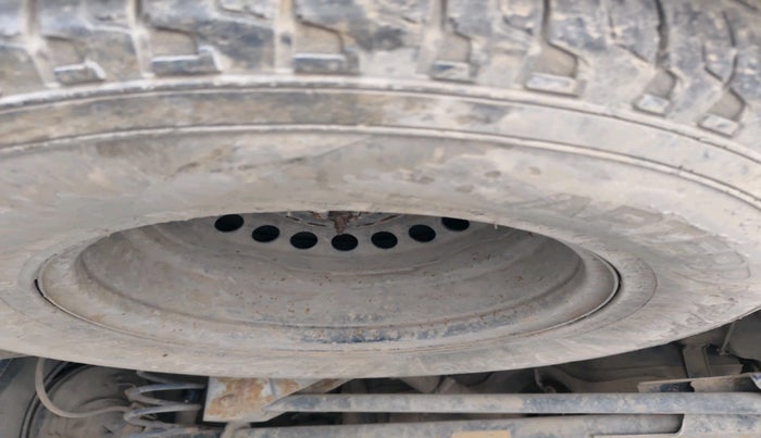 2019 Tata Harrier XM 2.0L KRYOTEC, Diesel, Manual, 1,24,720 km, tyre