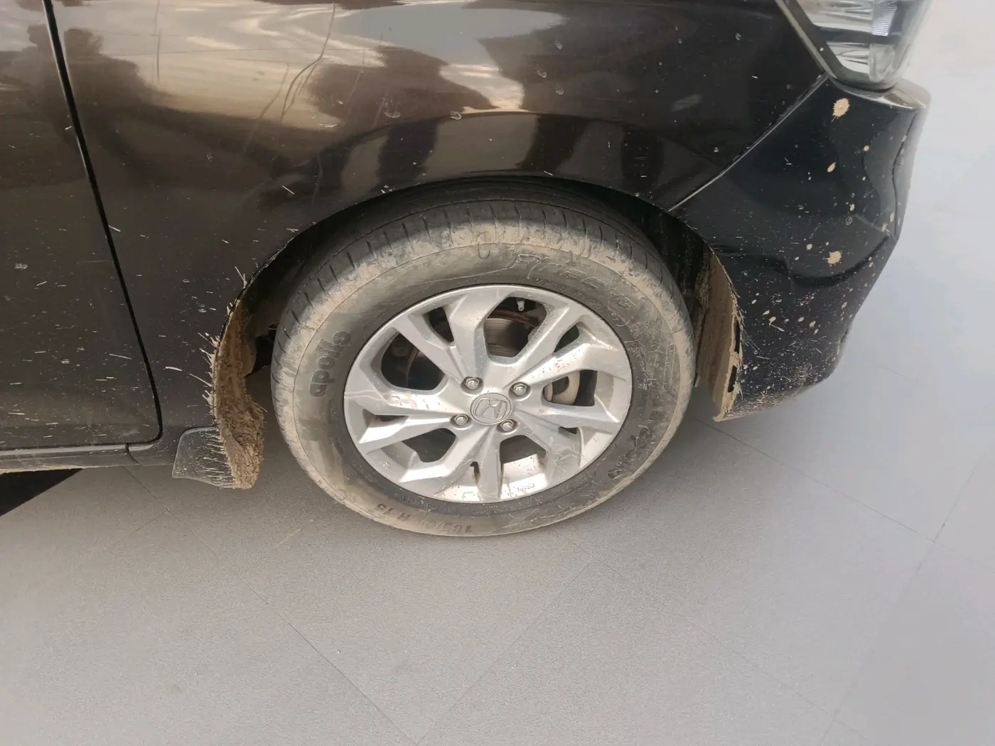 2021 Honda Amaze 1.2L I-VTEC V, Petrol, Manual, 86,353 km, tyre