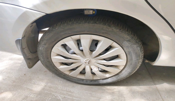 2014 Toyota Etios GD, Diesel, Manual, 2,52,280 km, tyre